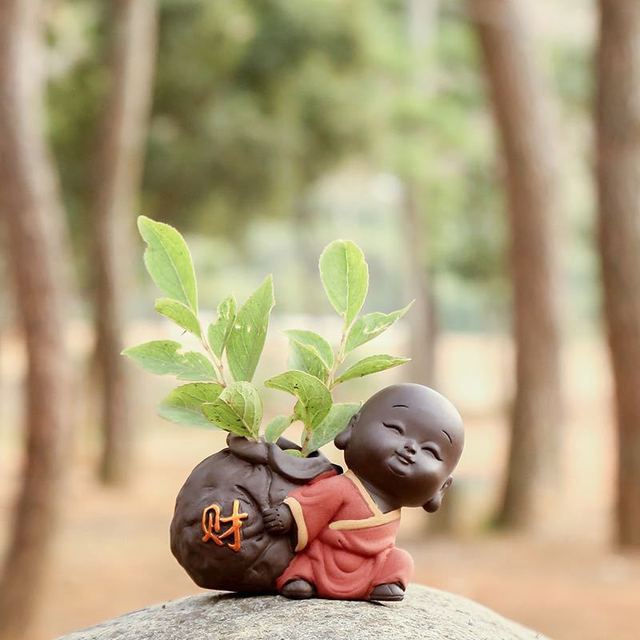Ceramic Tea Pet Ornaments Small Buddha Statue Monk Figurine Desktop Flower Pot Hydroponic Plant Decoration Tea  Accessories