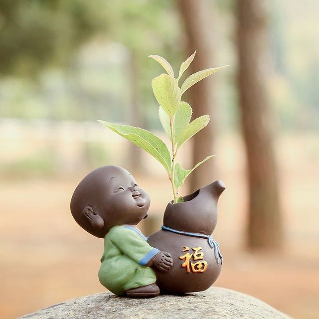 Ceramic Tea Pet Ornaments Small Buddha Statue Monk Figurine Desktop Flower Pot Hydroponic Plant Decoration Tea  Accessories